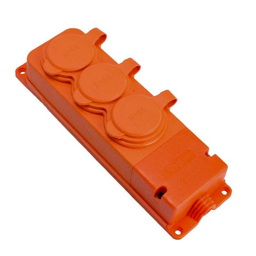 Trojitá "gumová" oranžová zásuvka s víkem hermetický IP44 230V, 16A,  2P+Z, 3KMP, Bylion 3 way socket orange with lid Listwa, gniazdo gumowe potrójne 3KMP-E typ E